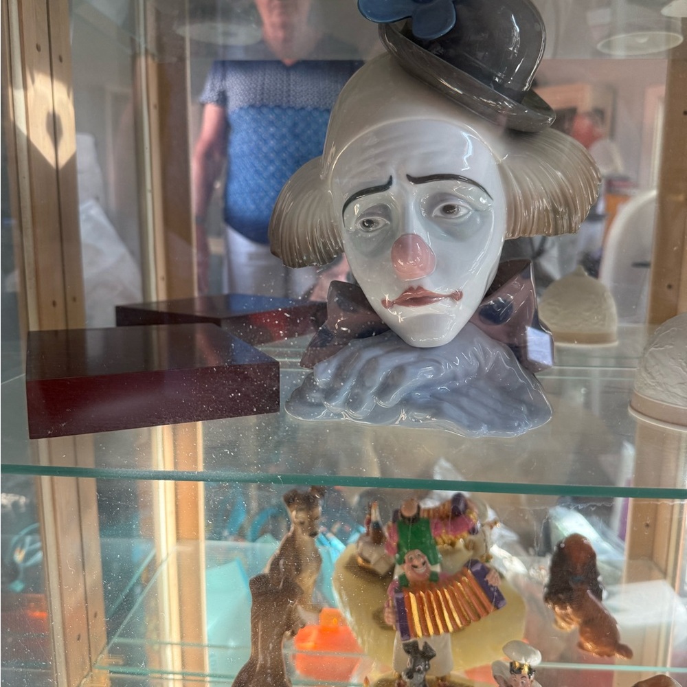Lladró Pensive Clown Head